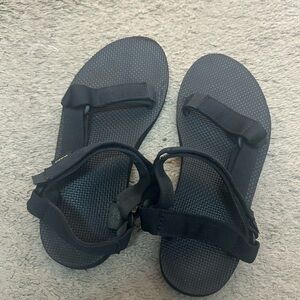 Worn ONCE black Tevas! Size 8 Womens